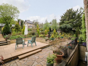 Garden Apartment